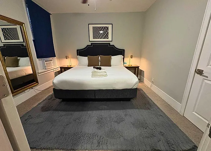 Chic 3br Hideout In Lincoln Park - Lincoln 3 Apartment Chicago